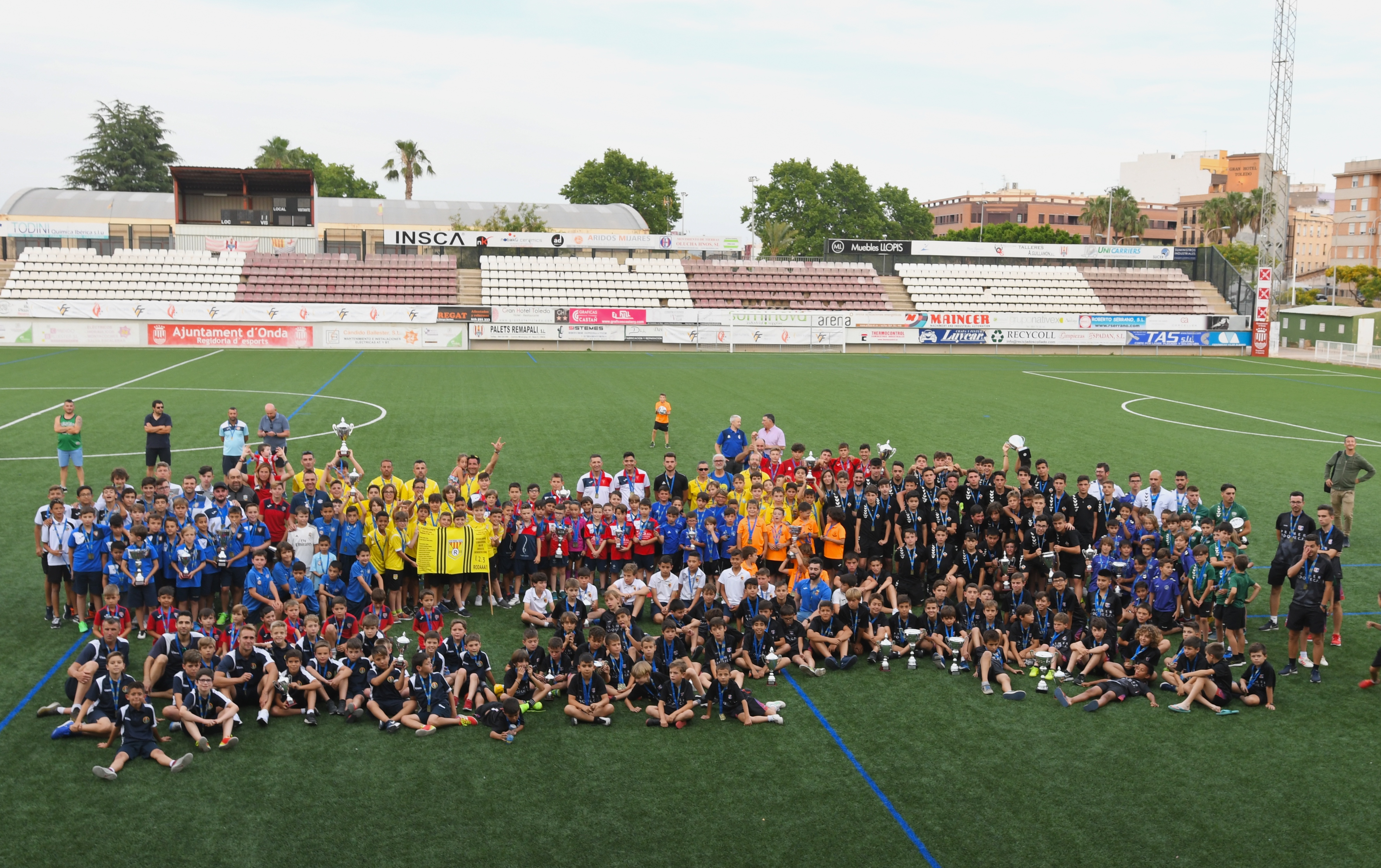 22 junio - Entrega Trofeos futbol base Castelló en Onda