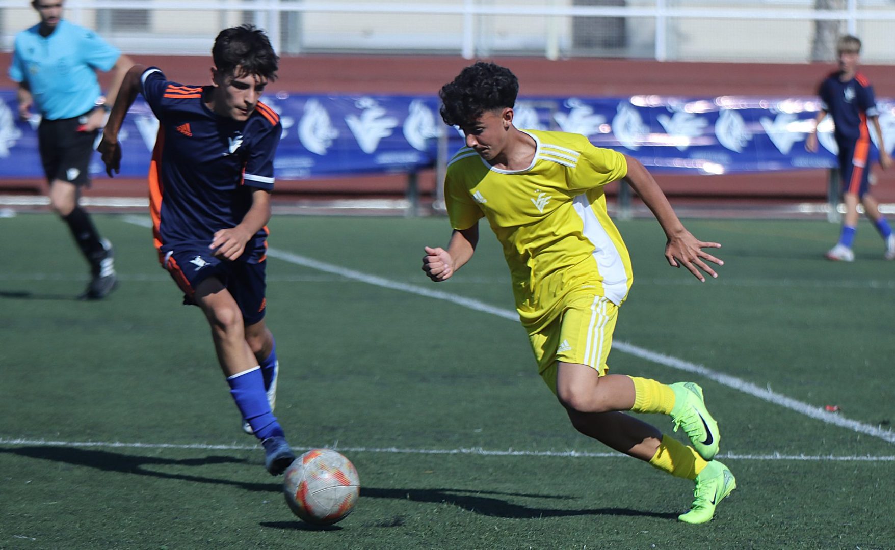 28 may Triangular Tecnificación infantil masculina en Manises