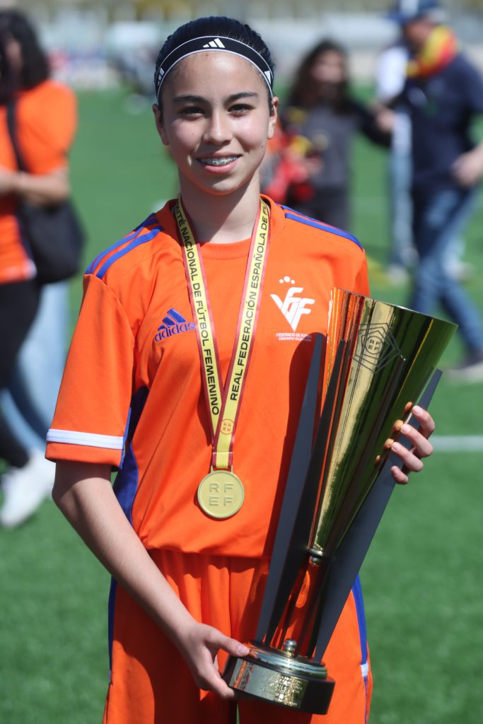 Danna Climent con Selecció Valenciana sub14