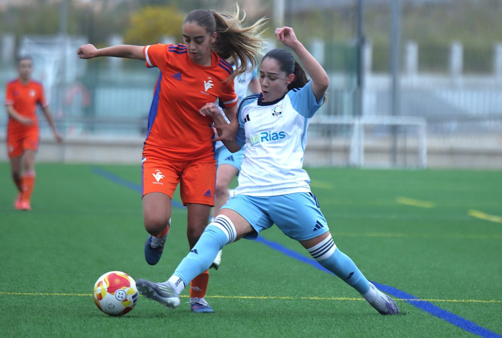 Ivana jugadora selecció valenciana sub14