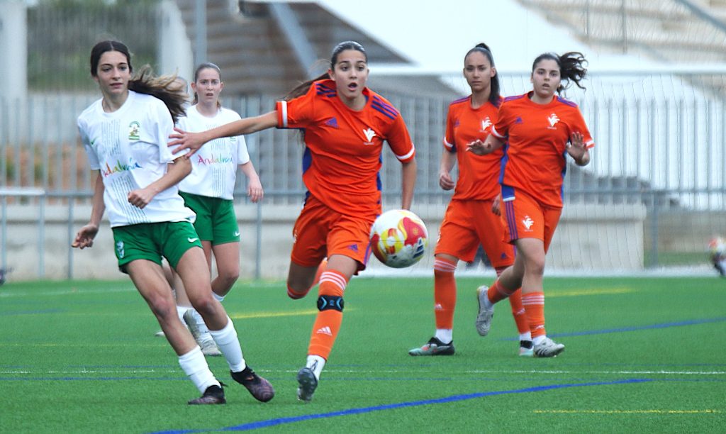 Merçé Megías jugadora Selecció Valenciana sub16