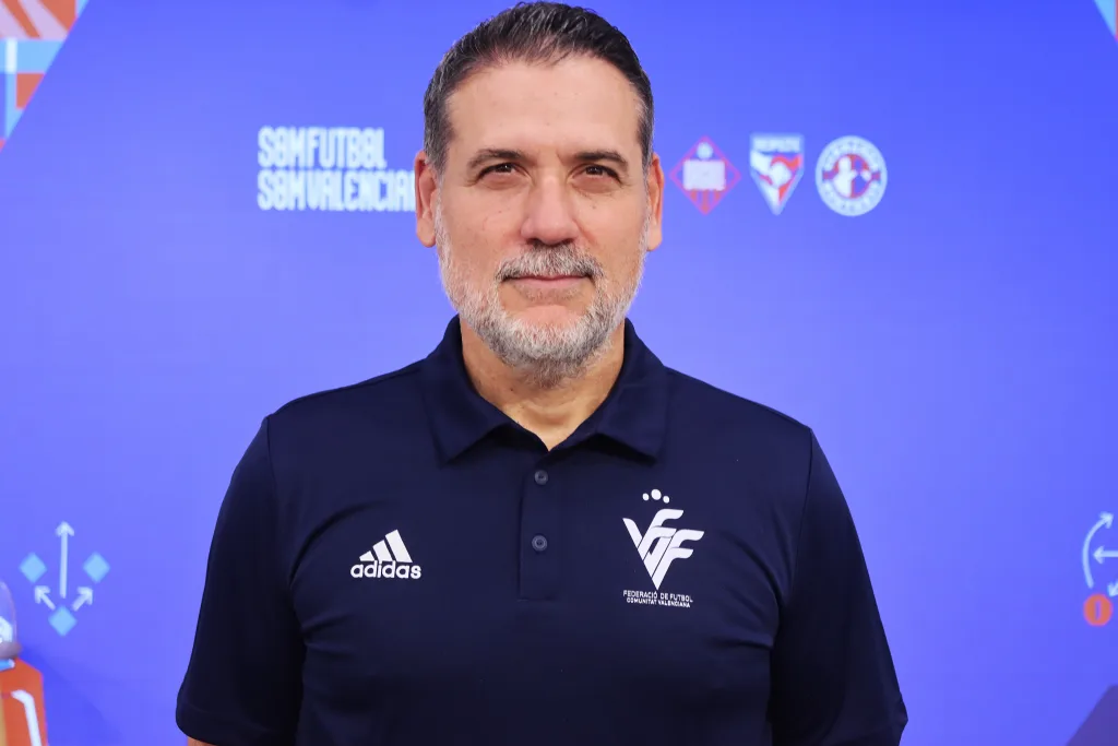 Andrés Palop, seleccionador de la Selecció Valenciana de la Copa de las Regiones UEFA 2026/2027