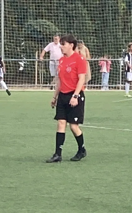Rafa López, àrbitre del II Torneig Tornem! de Manises
