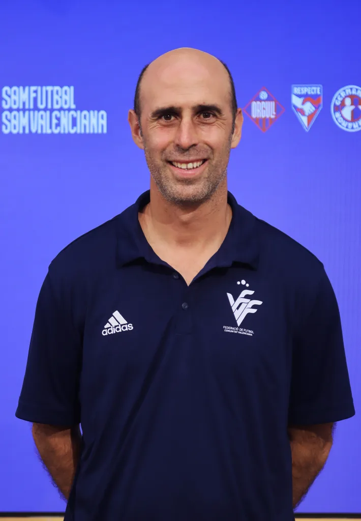 Roberto Navarro, segundo entrenador de la Selecció Valenciana masculina sub16